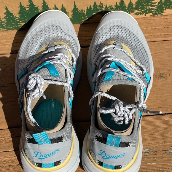 Danner Women's Rivercomber Hiking Sneakers 8.5 NWT - Picture 6 of 8